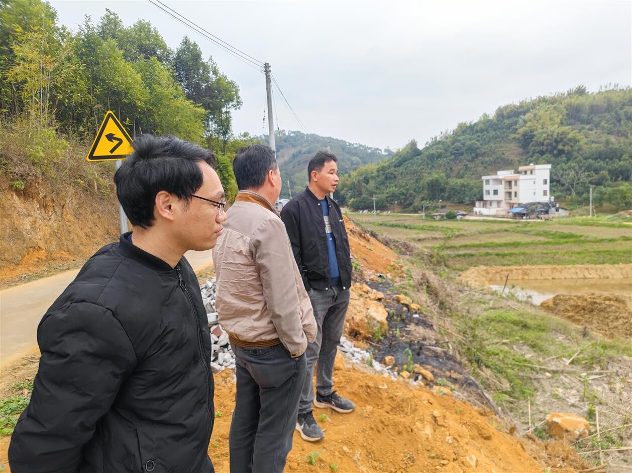 簡訊：郁南縣自然資源局開展墾造水田項(xiàng)目實(shí)地檢查工作，助力全縣春耕備耕工作.wps_3