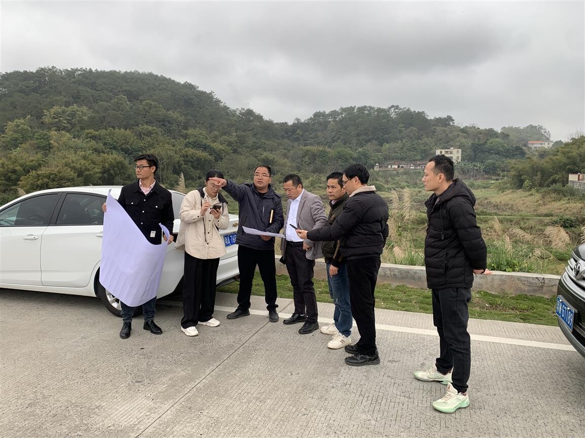 簡訊：郁南縣自然資源局主要領(lǐng)導(dǎo)帶隊(duì)調(diào)研指導(dǎo)建城鎮(zhèn)全域土地整治工作.wps_1