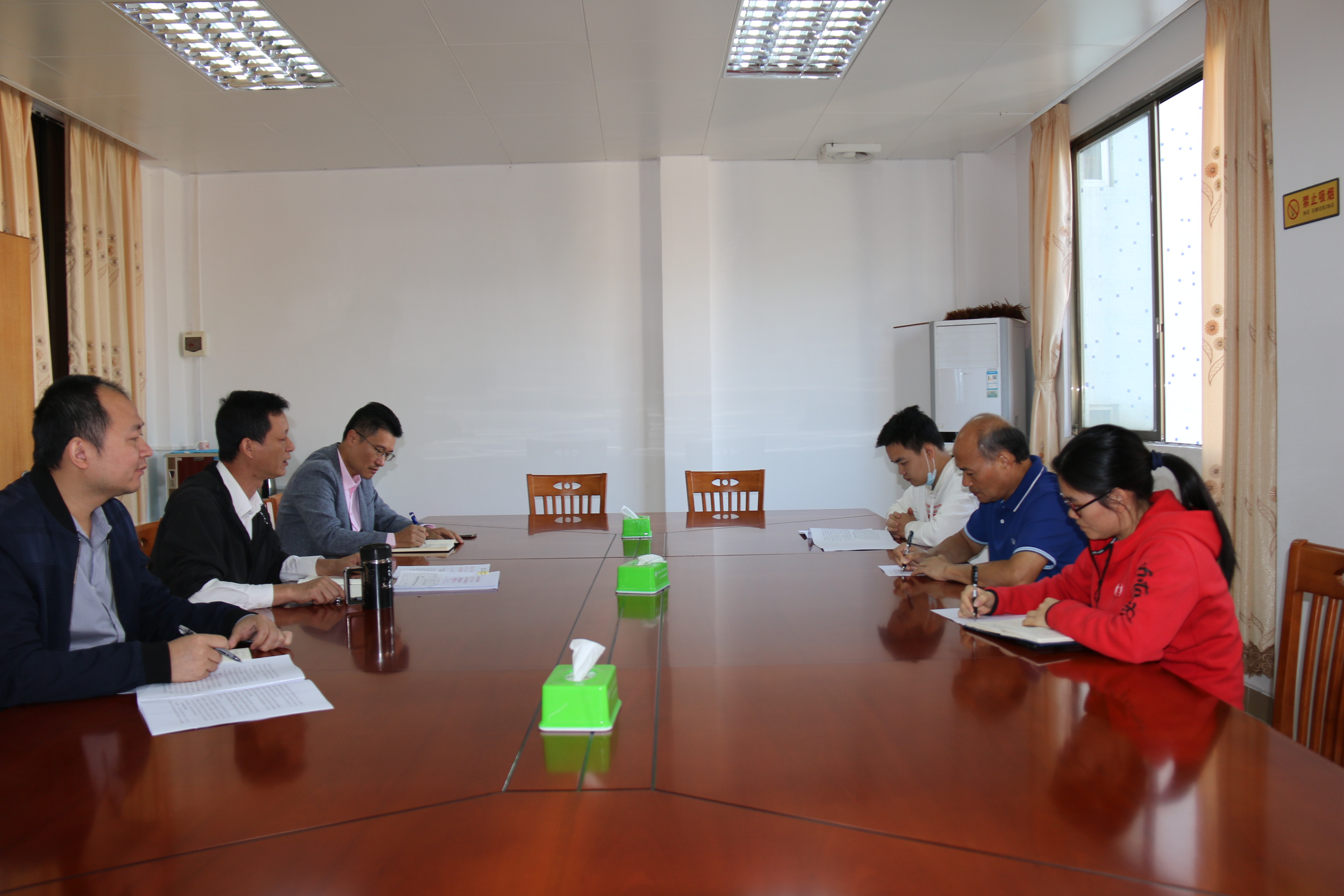 部門聯(lián)動，強(qiáng)化生態(tài)環(huán)境資源類公益訴訟工作（2）.JPG